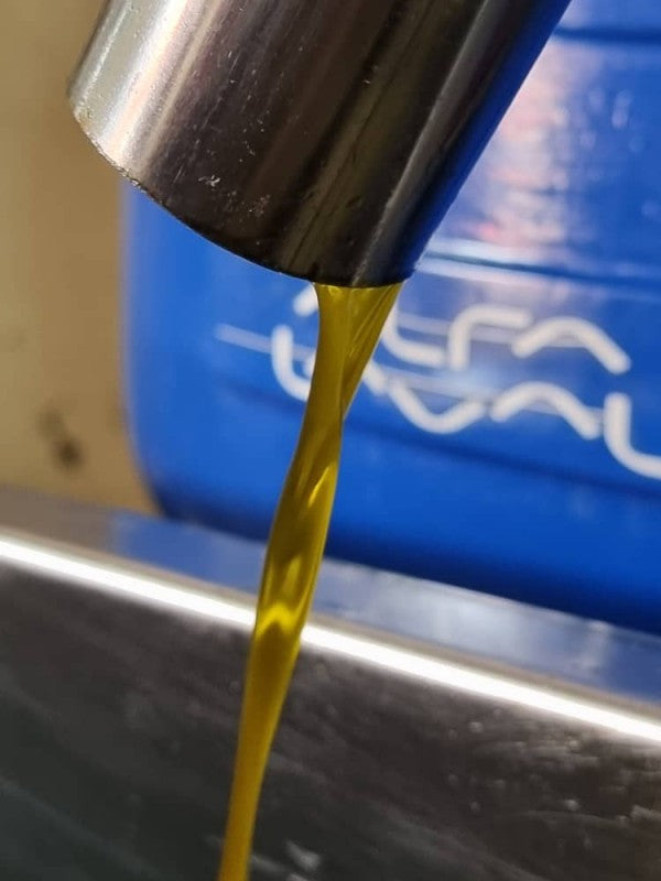 Crude Avocado Oil from Uganda